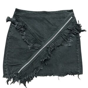Signature 8 Black Denim Distressed Zipper Styled Skirt Size Small